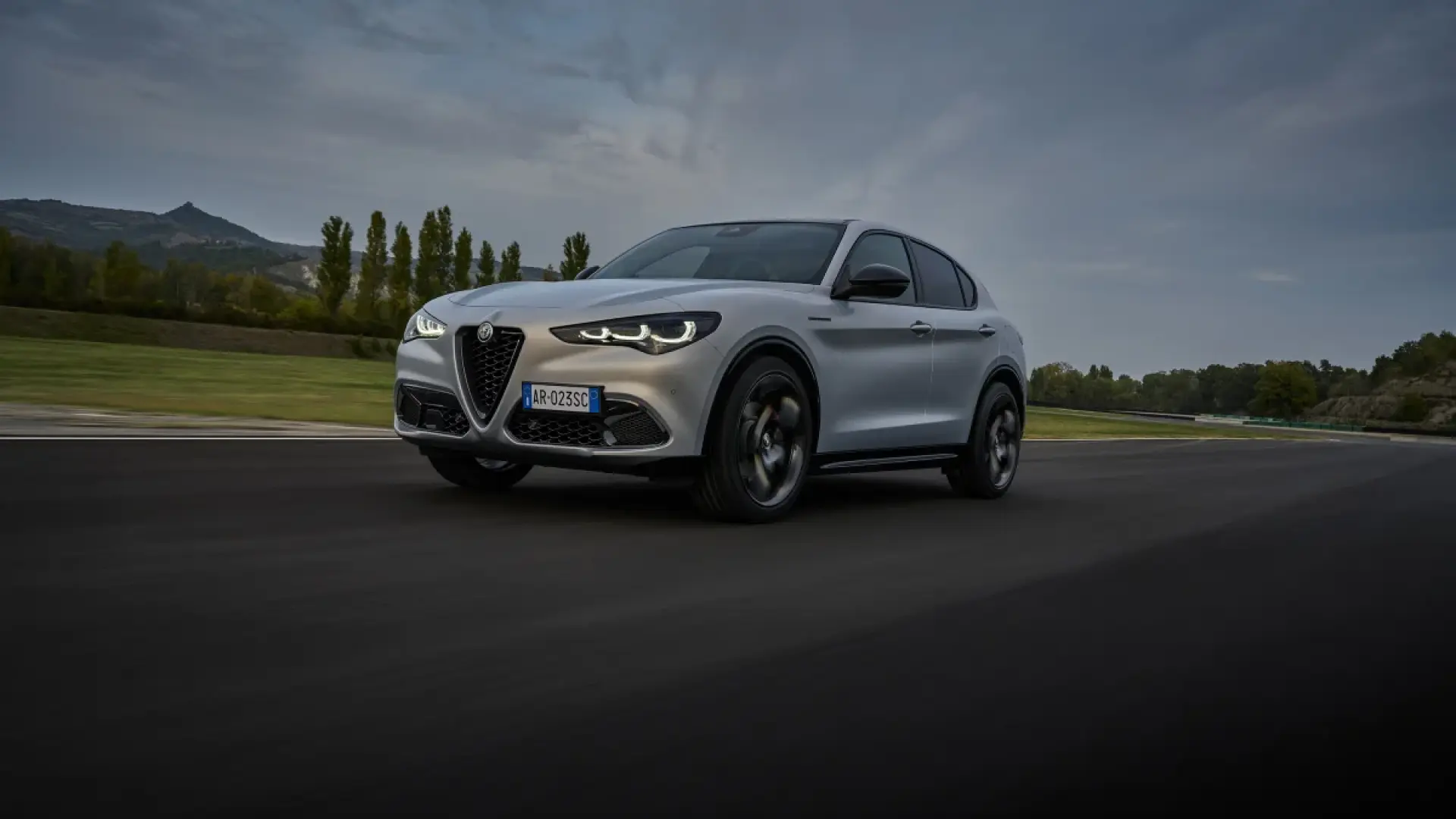 Alfa Romeo Stelvio Veloce AWD 2024