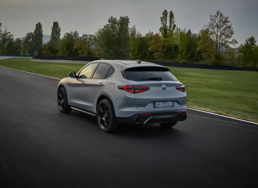 Alfa Romeo Stelvio Veloce AWD 2024