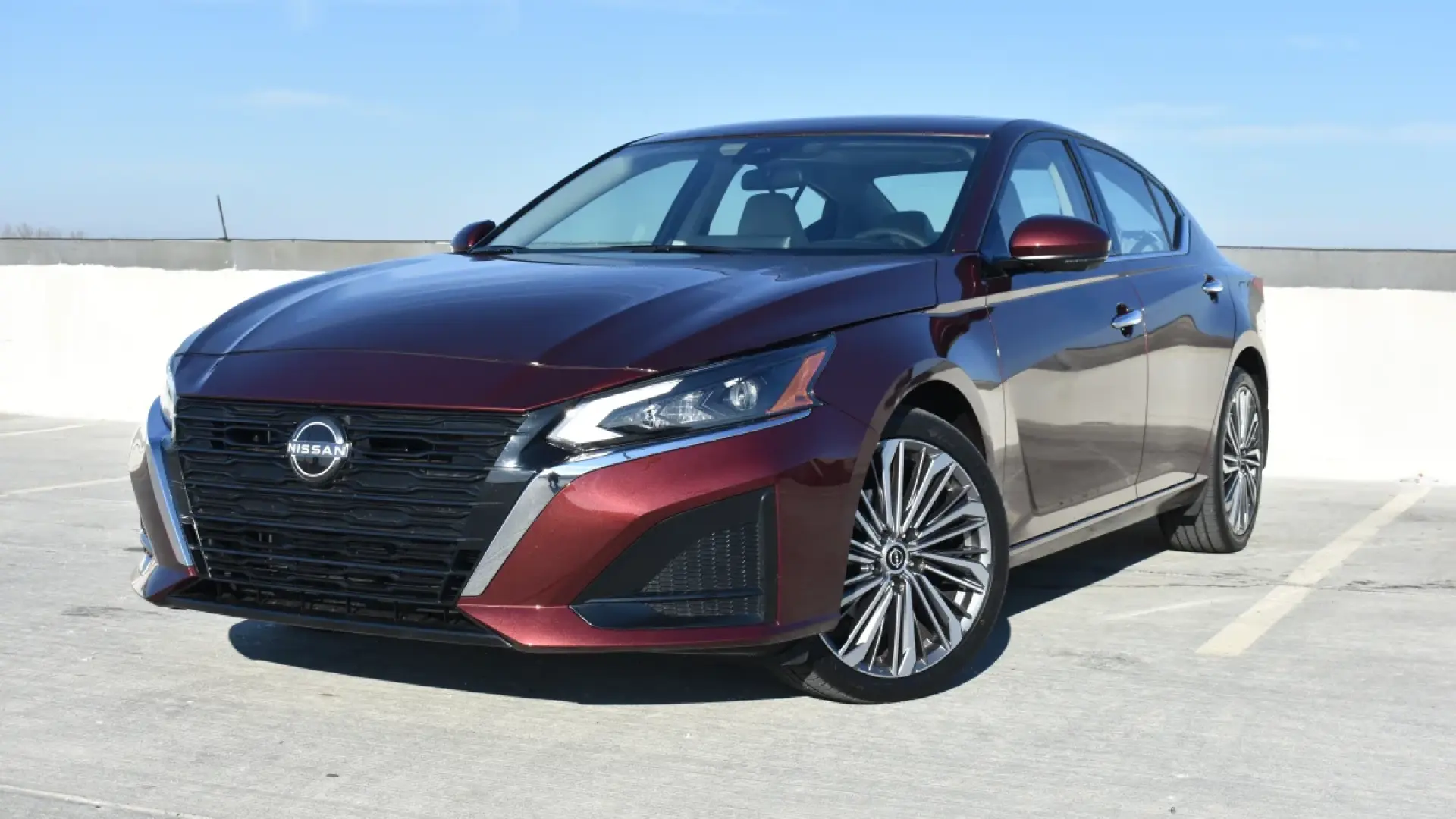 Nissan Altima SR VC-Turbo 2024