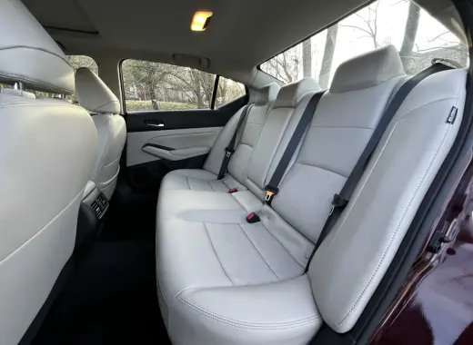 Nissan Altima SR VC-Turbo 2024